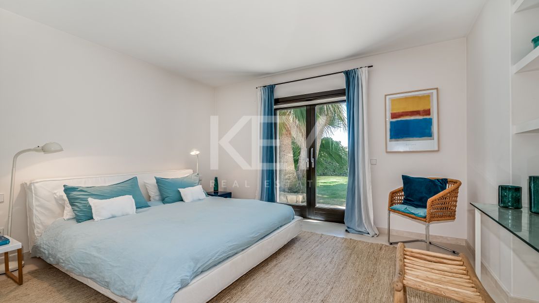 Villa Grecia: luxury villa in Altos de Puente Romano, Golden Mile 