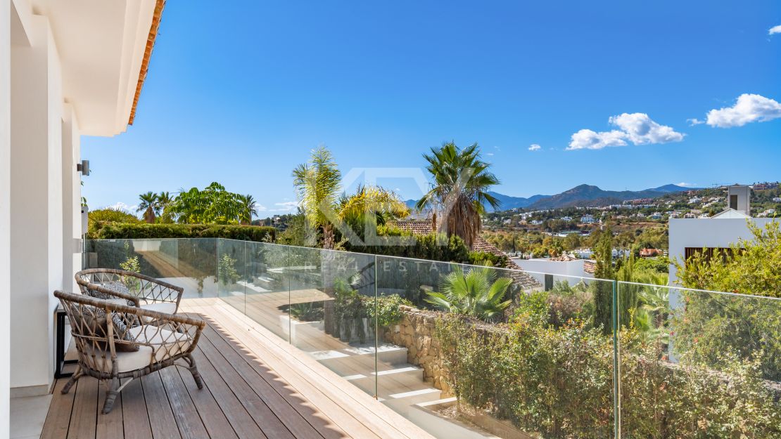 Villa Cannes: Your Serene Haven for Holiday Rentals in Nueva Andalucia, Marbella