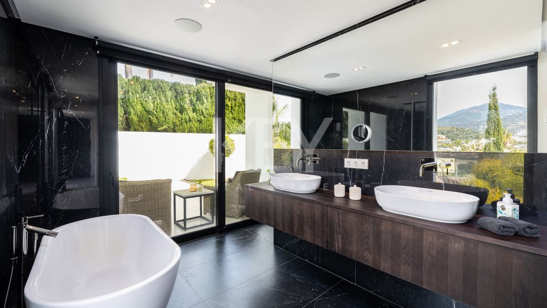 Villa Cannes: Your Serene Haven for Holiday Rentals in Nueva Andalucia, Marbella