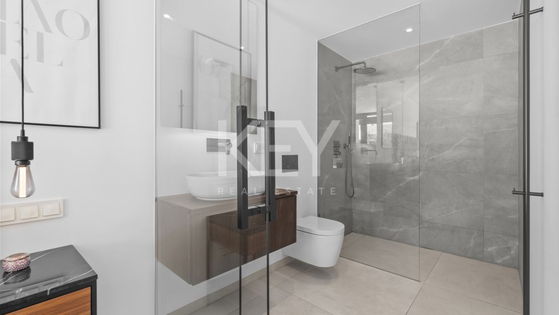 Villa Cannes: Your Serene Haven for Holiday Rentals in Nueva Andalucia, Marbella