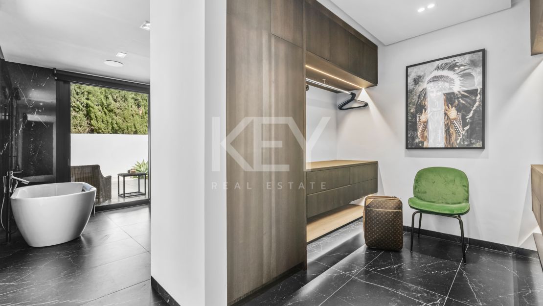 Villa Cannes: Your Serene Haven for Holiday Rentals in Nueva Andalucia, Marbella