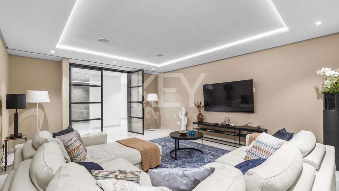 Villa Cannes: Your Serene Haven for Holiday Rentals in Nueva Andalucia, Marbella