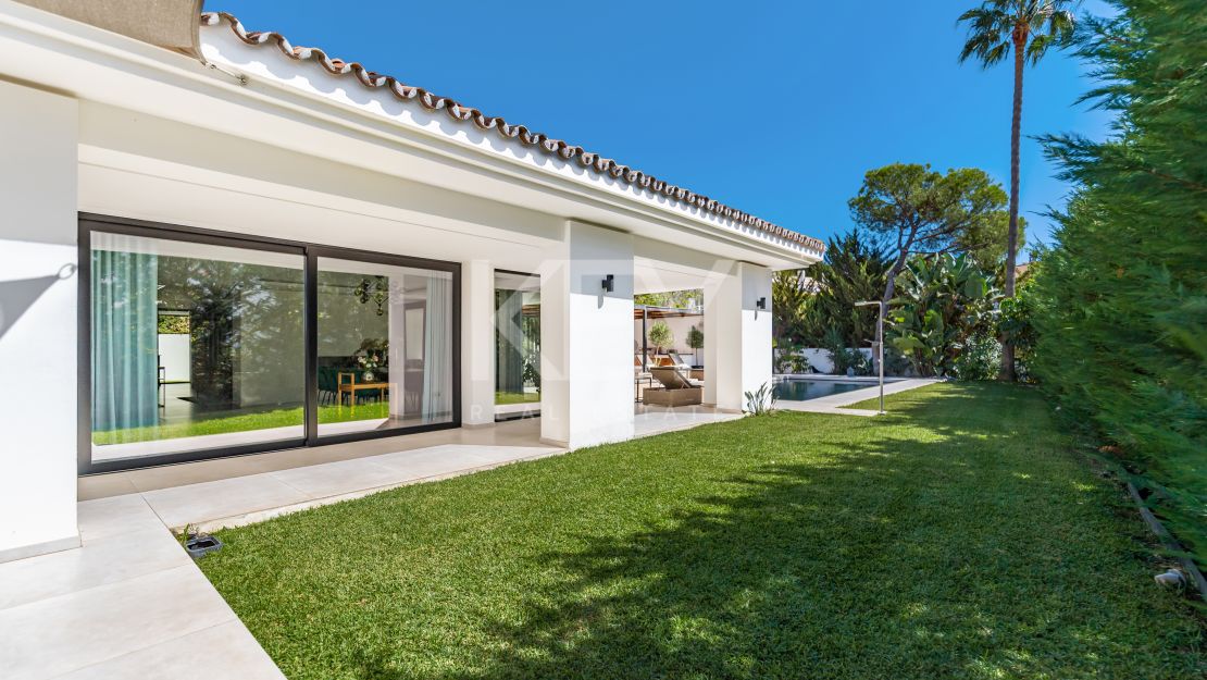 Villa Cannes: Your Serene Haven for Holiday Rentals in Nueva Andalucia, Marbella
