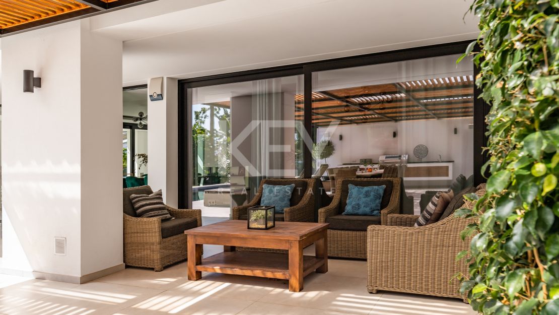 Villa Cannes: Your Serene Haven for Holiday Rentals in Nueva Andalucia, Marbella