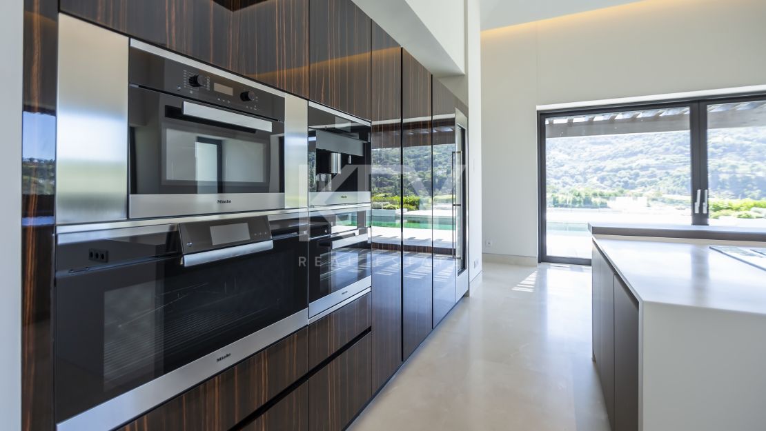 Выдающаяся роскошная вилла в Ла Загалета, Бенахавис