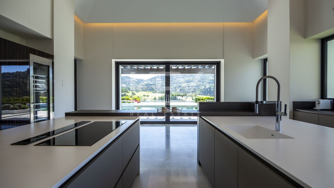 Выдающаяся роскошная вилла в Ла Загалета, Бенахавис