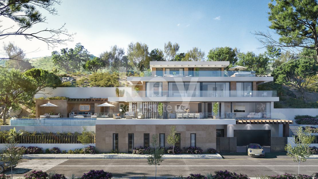 Luxury villa with panoramic sea views in Real de la Quinta, Benahavis