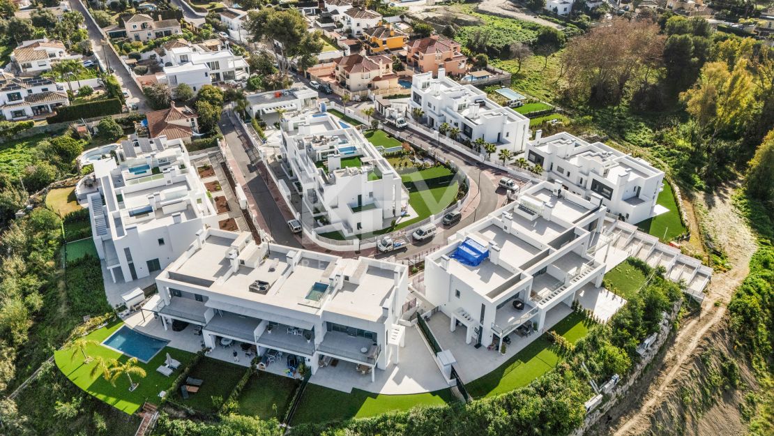 Sea views modern house in Guadalmina Alta, San Pedro