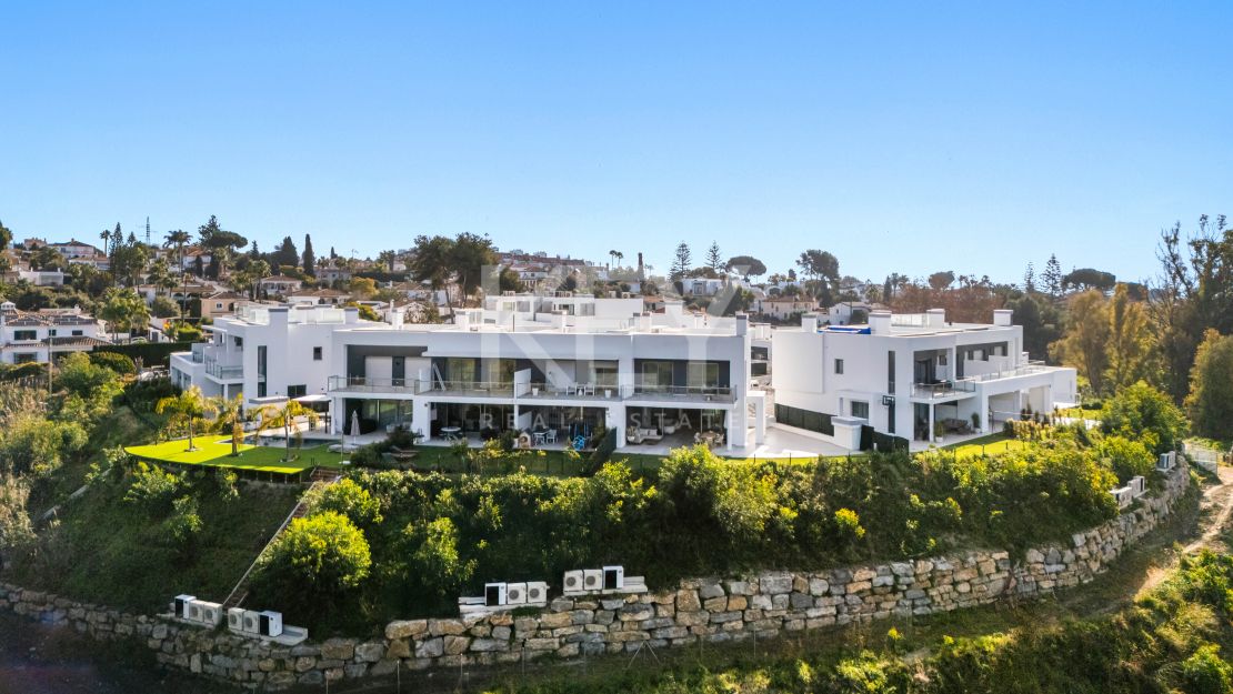Sea views modern house in Guadalmina Alta, San Pedro