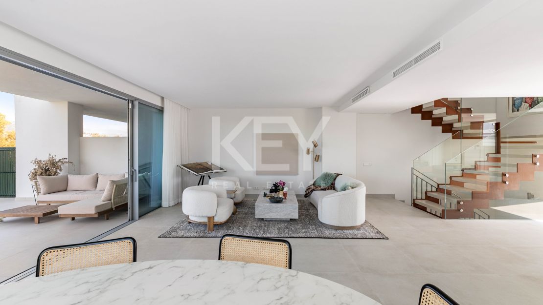 Sea views modern house in Guadalmina Alta, San Pedro