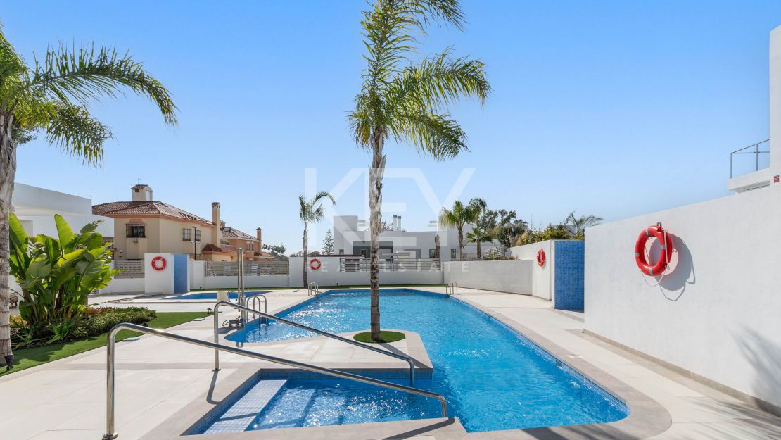 Sea views modern house in Guadalmina Alta, San Pedro