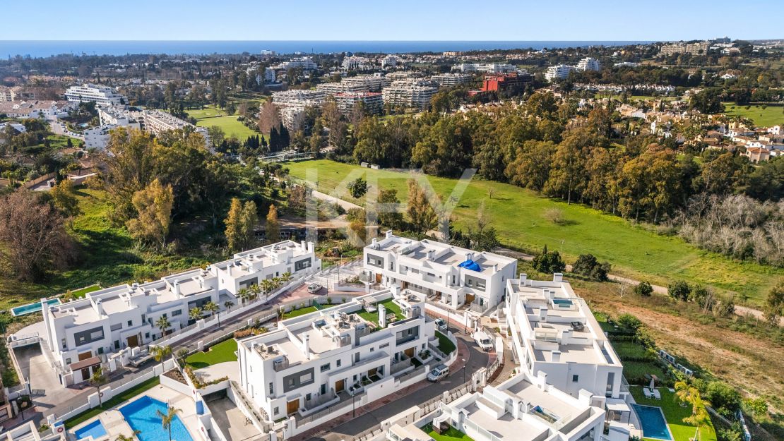 Sea views modern house in Guadalmina Alta, San Pedro