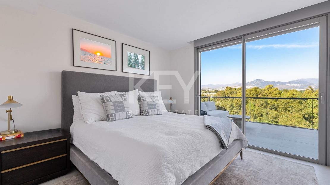 Sea views modern house in Guadalmina Alta, San Pedro