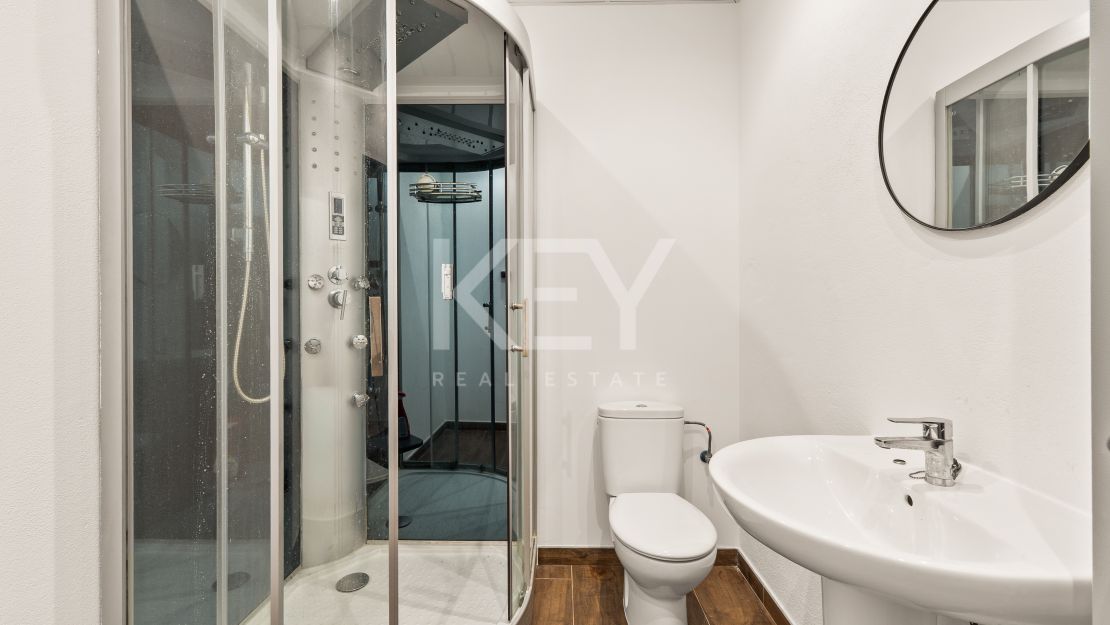 Sea views luxury townhouse in Golden Mile, Marbella