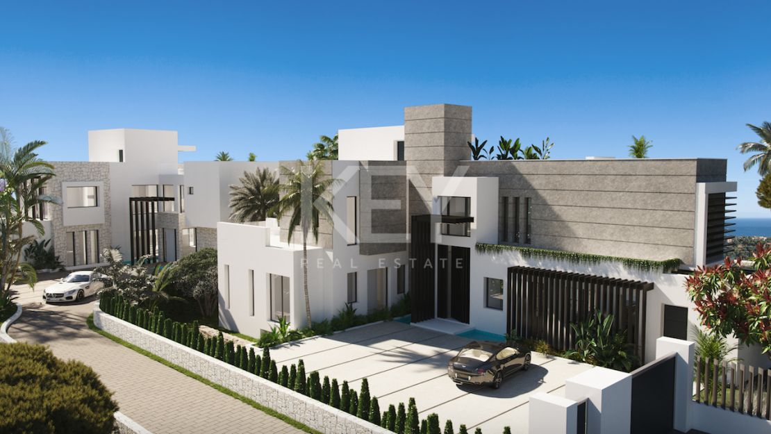 Huge sea views plot with building licence in Golden Mile, Marbella