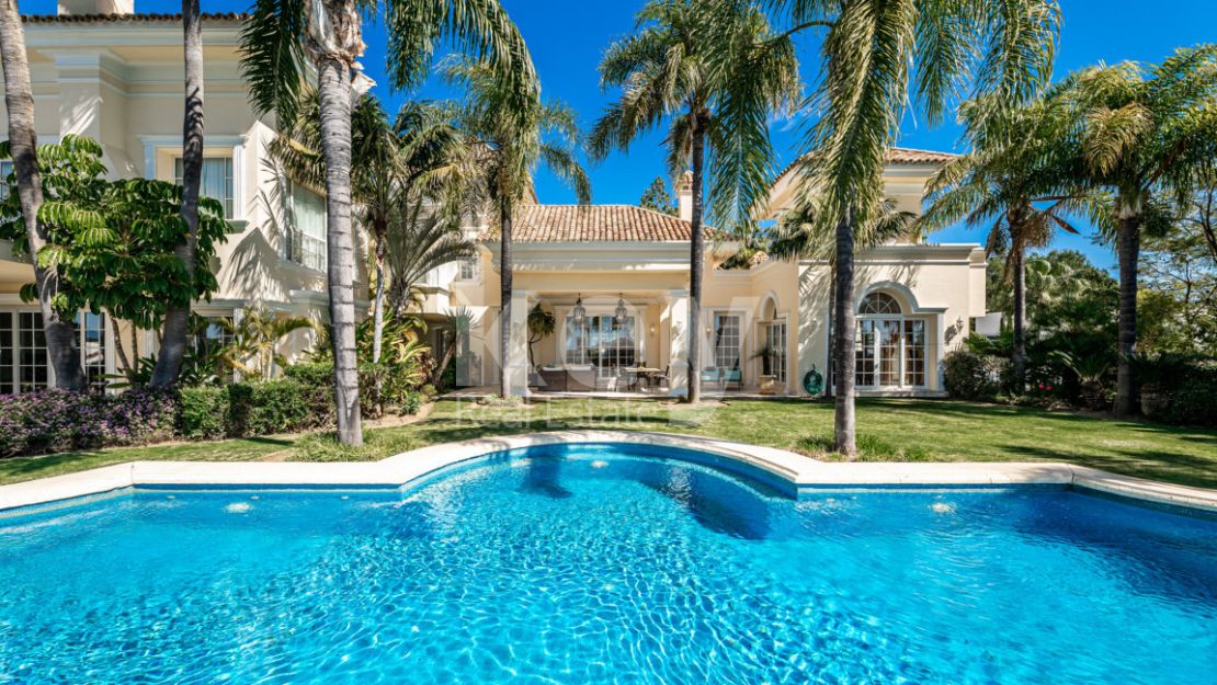Villa for sale in Sierra Blanca, Golden Mile, Marbella
