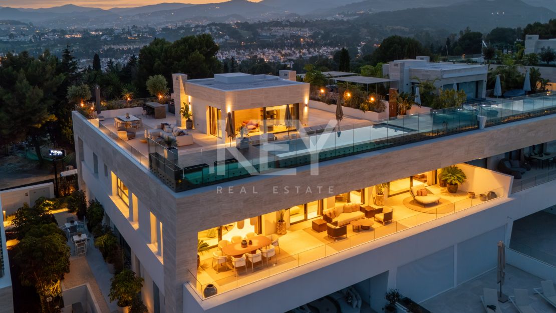 Stunning sea views Sky Villa furnished by FENDI CASA in privileged location, Marbella Golden Mile