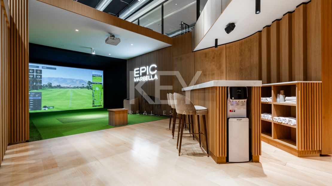 Stunning sea views Sky Villa furnished by FENDI CASA in privileged location, The Golden Mile