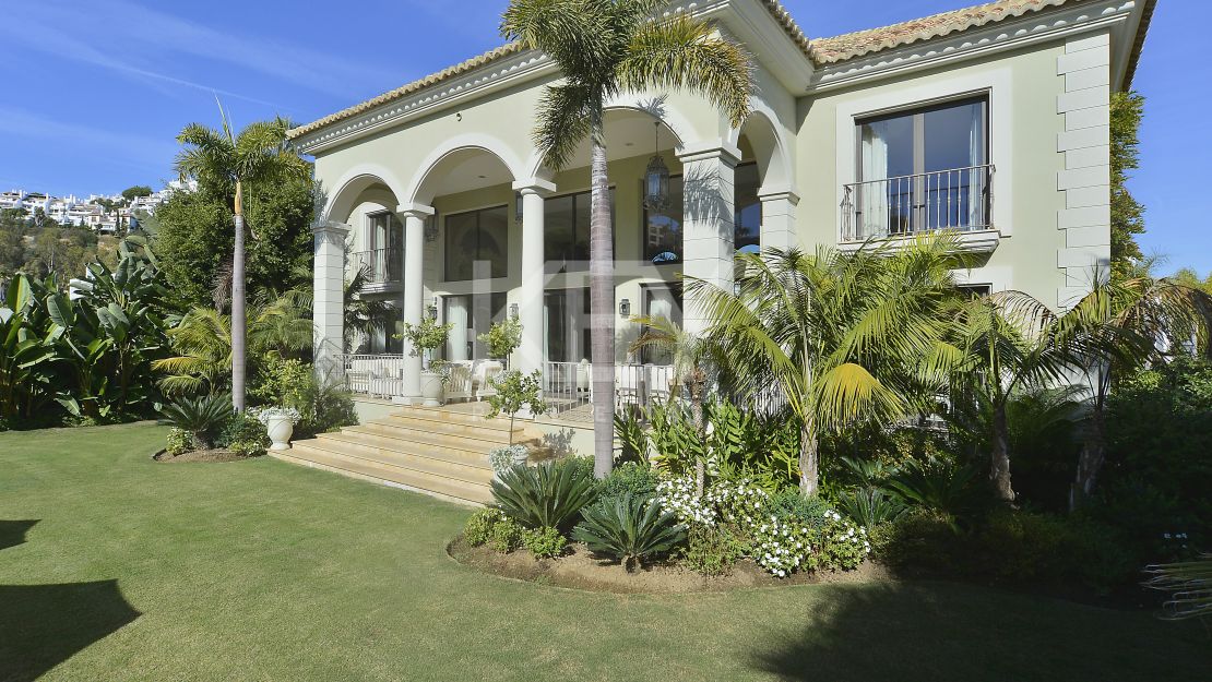 Elegant beautiful villa in La Reserva de La Quinta, Benahavis