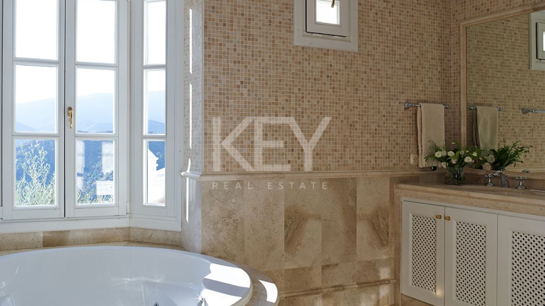 Вилла Эвергрин: ваш идеальный вариант краткосрочной аренды в Ла Загалета, Бенахавис