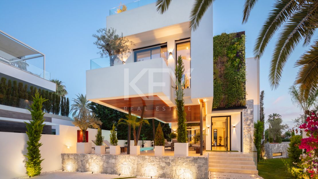 Ultra modern villa close to the beach in Casablanca, Golden Mile