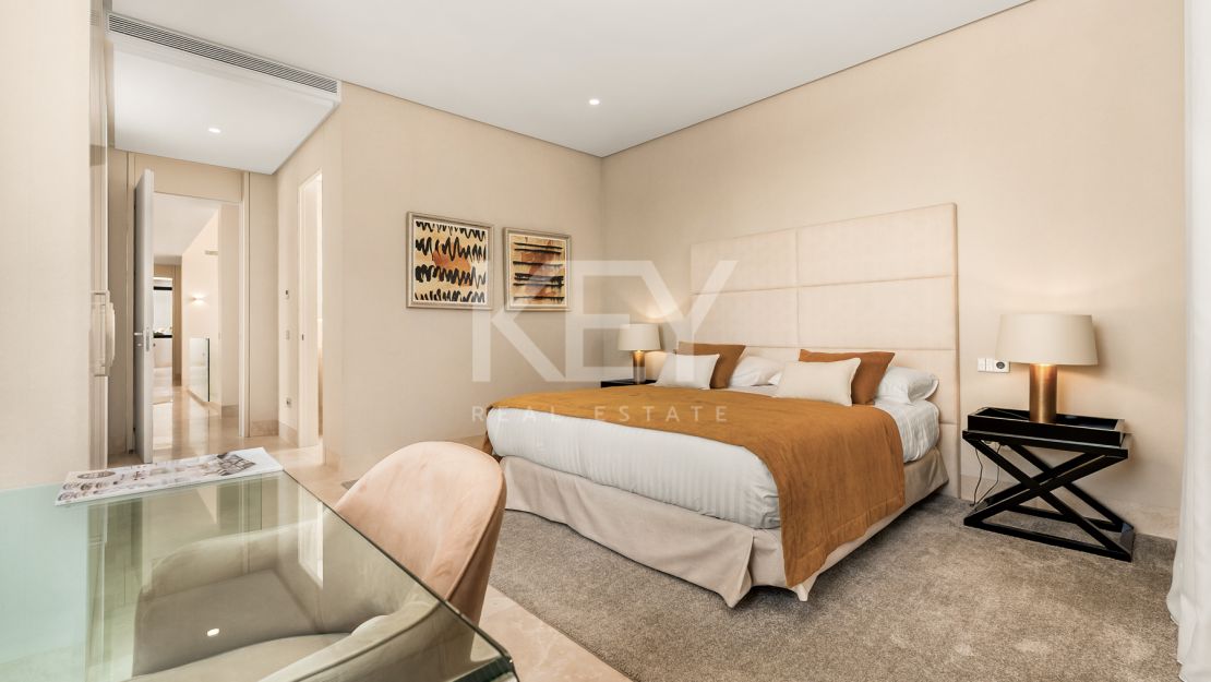 Luxury Holiday Villa for Rent in El Paraíso Alto, Benahavís