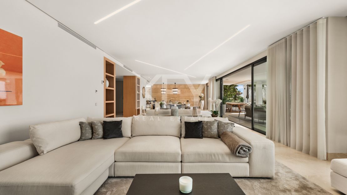 Luxury Holiday Villa for Rent in El Paraíso Alto, Benahavís