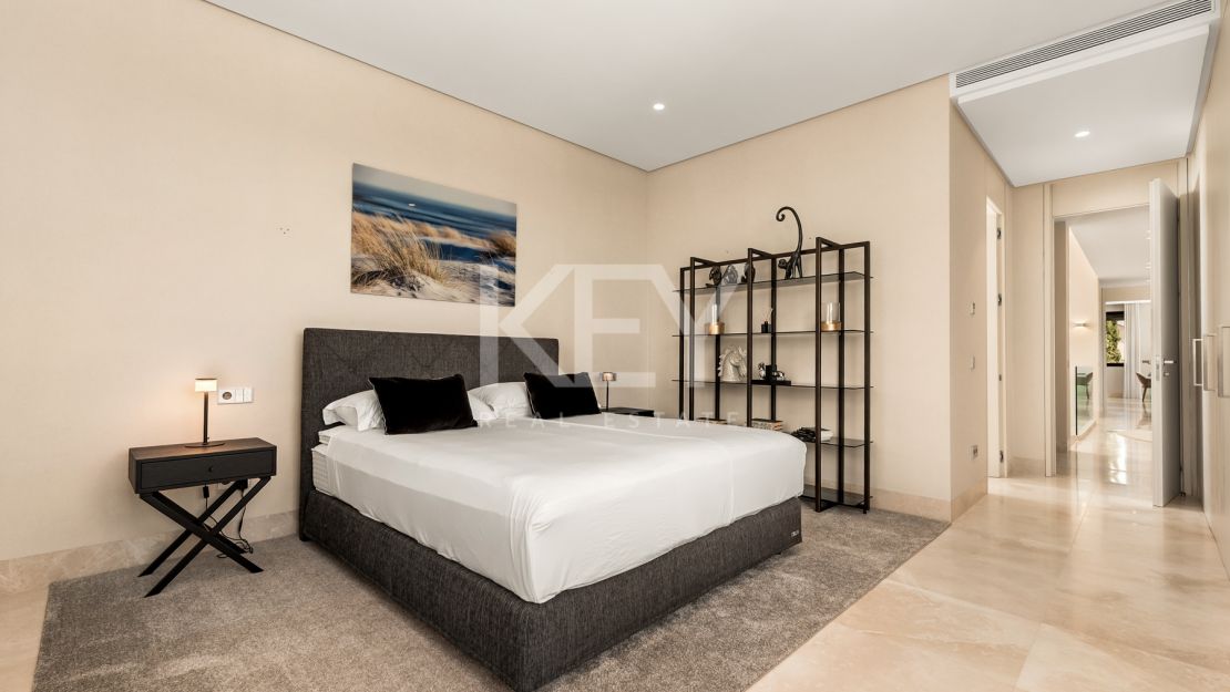 Luxury Holiday Villa for Rent in El Paraíso Alto, Benahavís