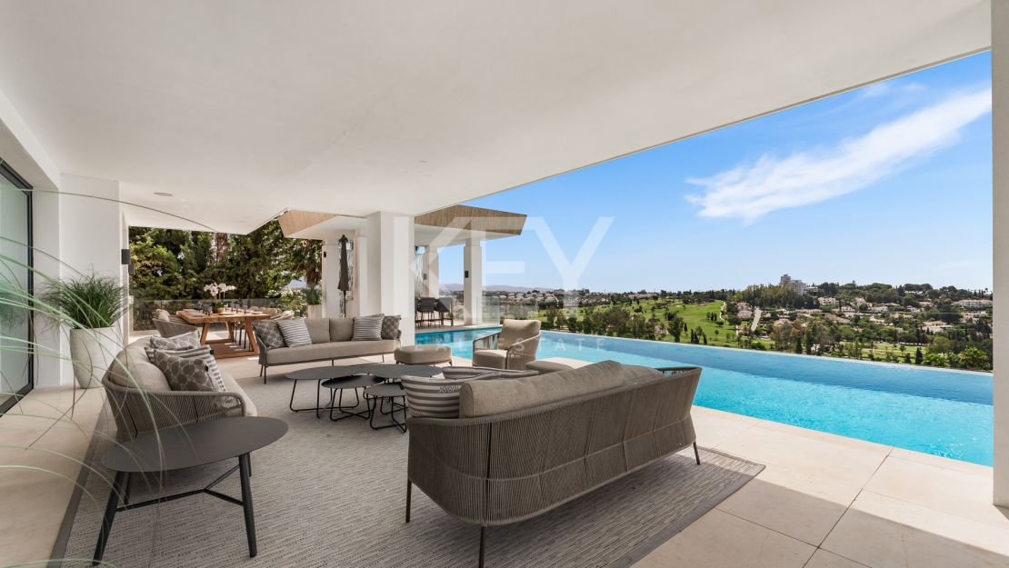 Luxury Holiday Villa for Rent in El Paraíso Alto, Benahavís