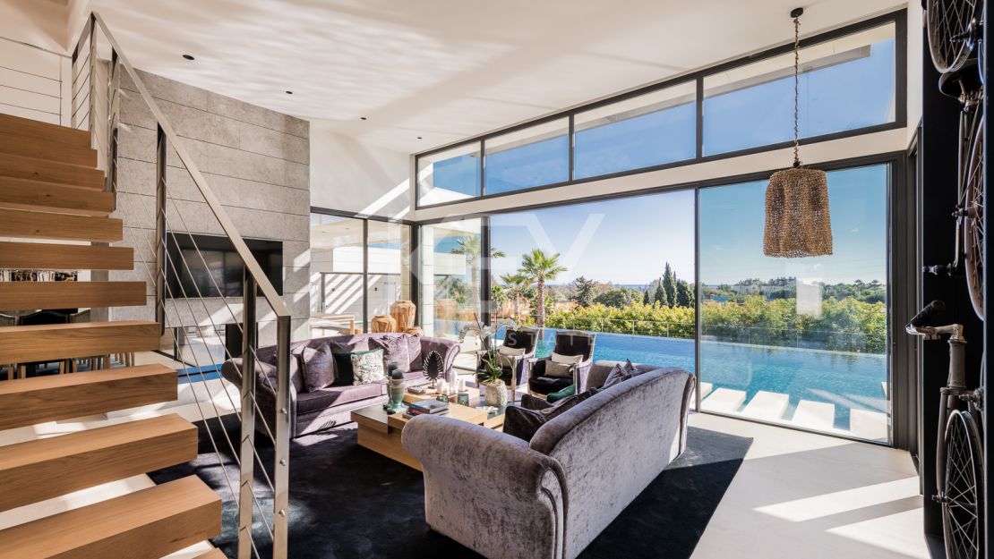 Incredible luxury sea views villa in Golden Mile, Marbella 