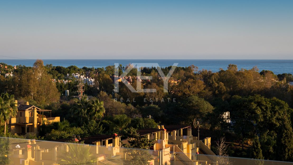 Incredible luxury sea views villa in Golden Mile, Marbella 