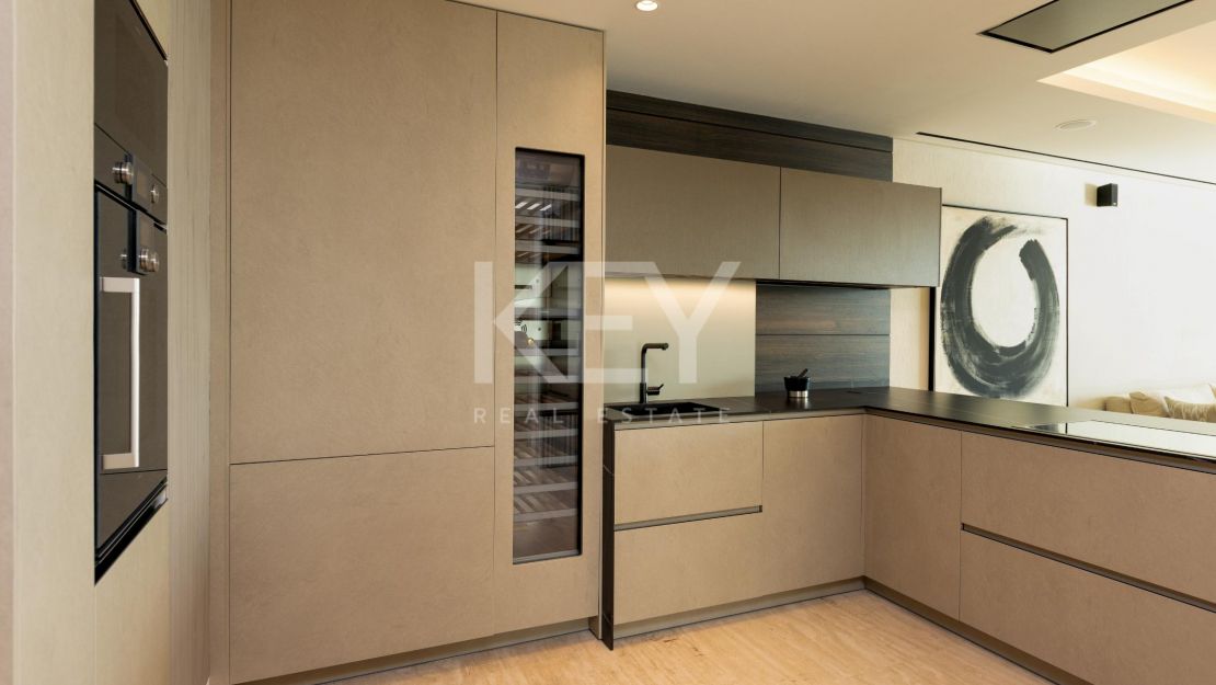 Beachfront luxury penthouse for sale in Estepona