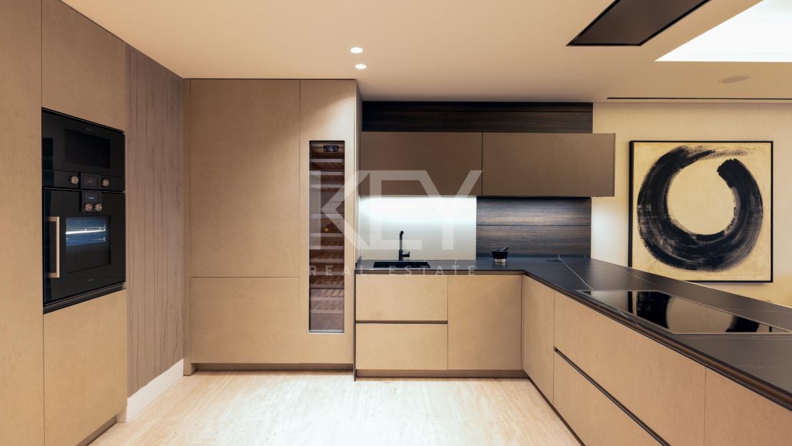 Beachfront luxury penthouse for sale in Estepona