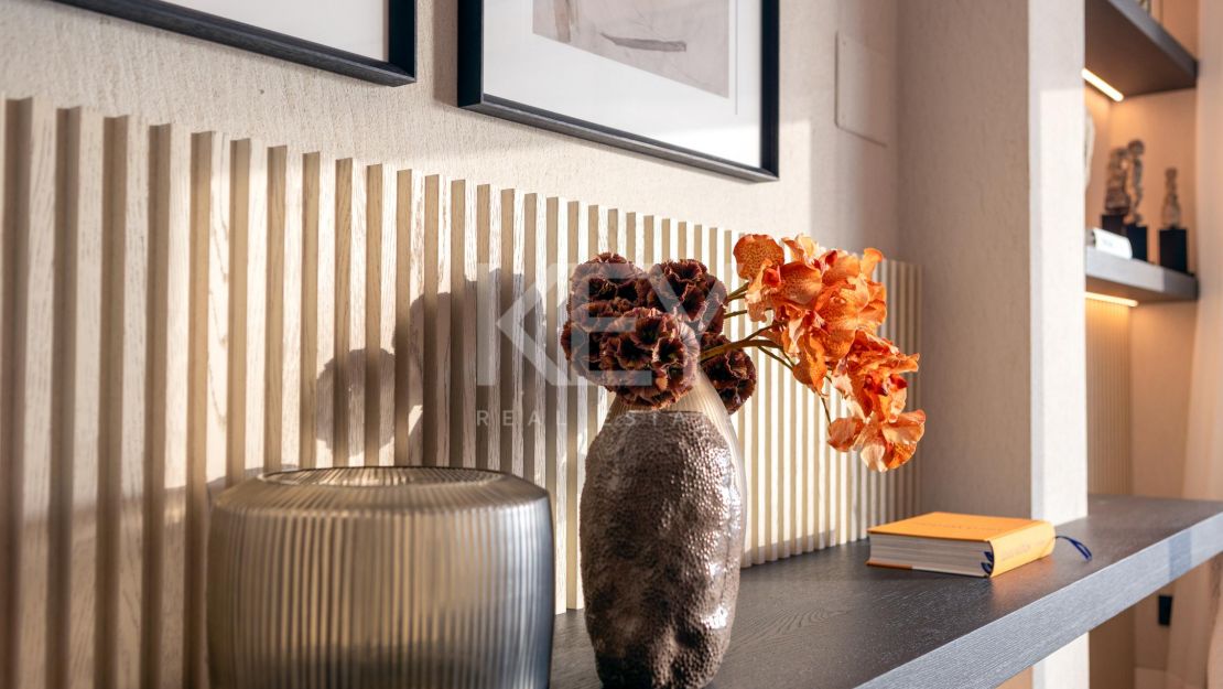 Beachfront luxury penthouse for sale in Estepona