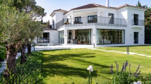 Villa Diamond - A Sophisticated Villa in Nueva Andalucia