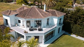 Villa Diamond - A Sophisticated Villa in Nueva Andalucia