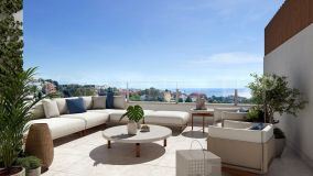 For sale penthouse with 4 bedrooms in Fuengirola Puerto