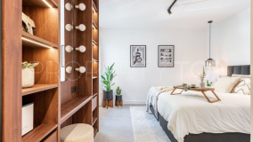 4 bedrooms apartment in Los Almendros for sale