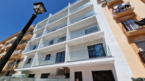 Business with 10 bedrooms for sale in Fuengirola Puerto