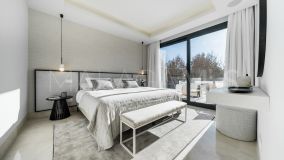 Villa for sale in El Campanario, Estepona Öst