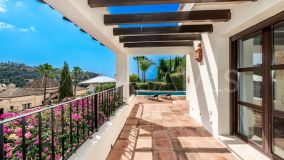 Villa zu verkaufen in Los Arqueros, Benahavis