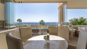 Apartment for sale in El Paraiso, Estepona East