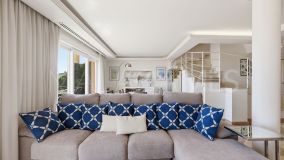 Wohnung zu verkaufen in Nueva Andalucia, Marbella