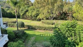 Apartment for sale in Benahavis