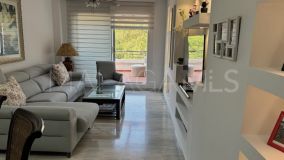 Apartment for sale in Benahavis