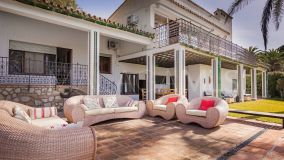 Villa for sale in Los Monteros, Marbella Öst