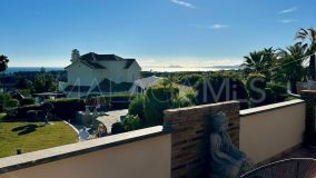 Villa for sale in Estepona