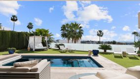 Villa en venta en Atalaya Fairways, Benahavis