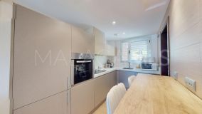 Apartamento Planta Baja en venta en Los Arqueros, Benahavis