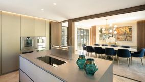 Villa for sale in Marbella City